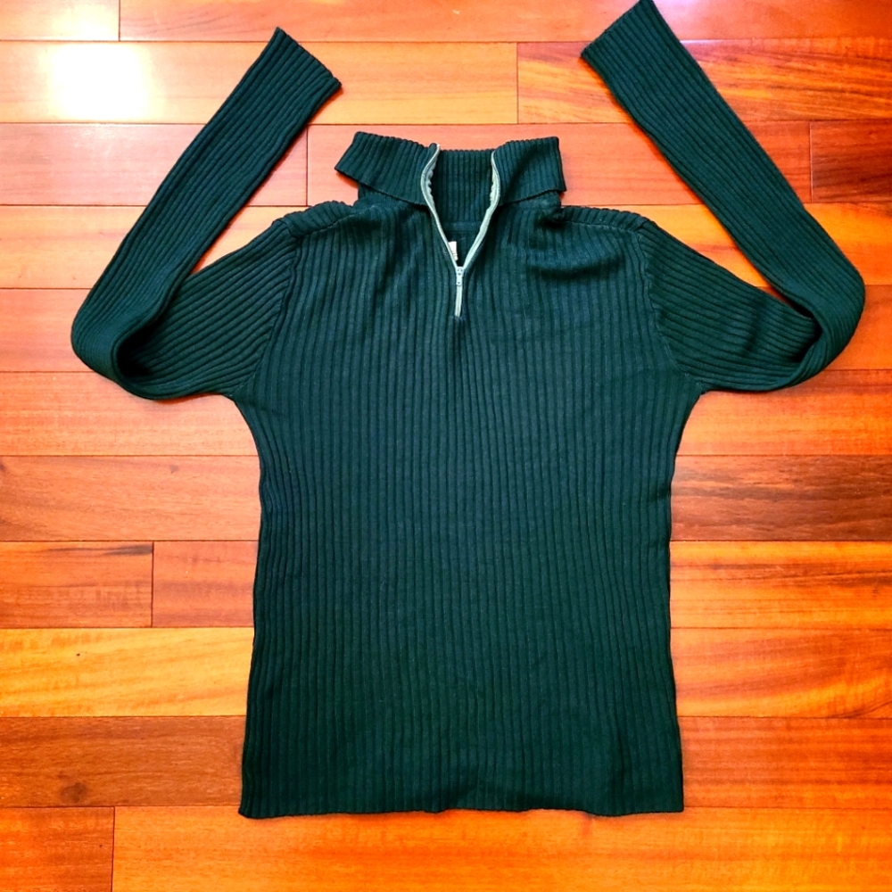 True Vintage Green Ribbed Quarter Zipper S/M Long Sleeve 70s 80s Cottagecore